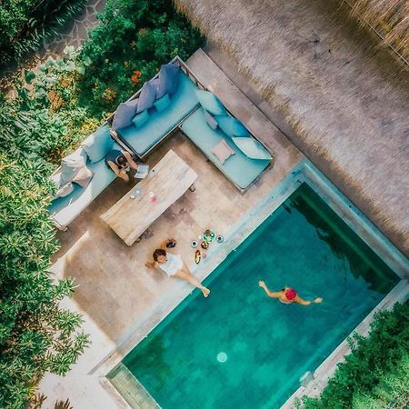 Flowers & Fire Yoga Garden Gili Islands Exterior photo